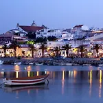 Meia-Praia Beach & Town Marina Apartment #1923